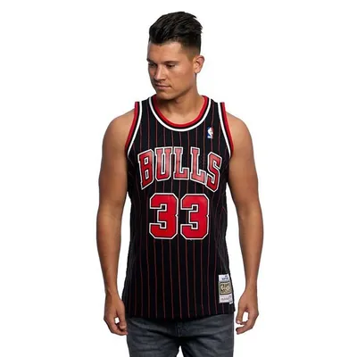 Obrázek produktu pro Basketbalový dres Mitchell & Ness Chicago Bulls #33 Scottie Pippen black / red Swingman Jersey - M