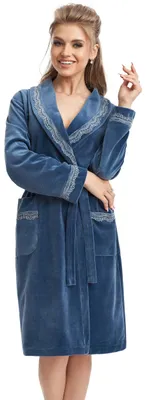 Produktbild von LEVERIE edler und hochwertiger Damen-Velours-Bademantel mit eleganten Spitzenver