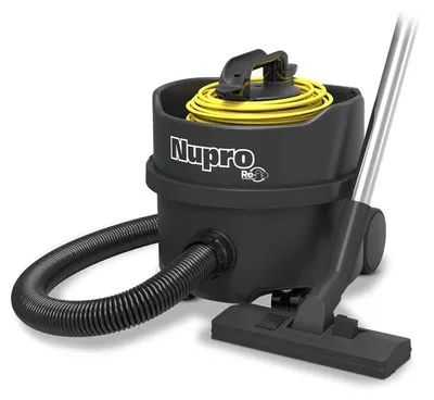 Produktbild von Numatic Staubsauger "Nupro Reflo" PRP180-11, reflo black, inklusive Zubehörset NS0 32 mm | Packung (1 Stück)