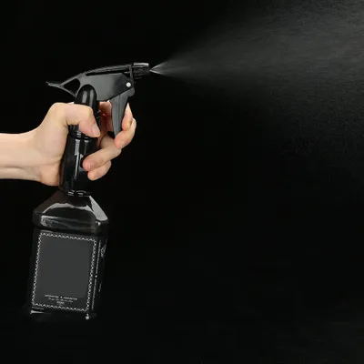 Obrázek produktu pro 650 ml rozprašovač pro kadeřnické salony, doplňovatelný rozprašovač na vodu, černý