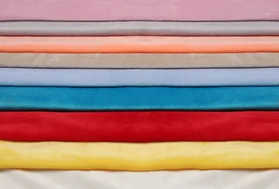 Obrázek produktu pro Pletenina Minky s hladkým vzorem, hořčicová 50 x 160 cm