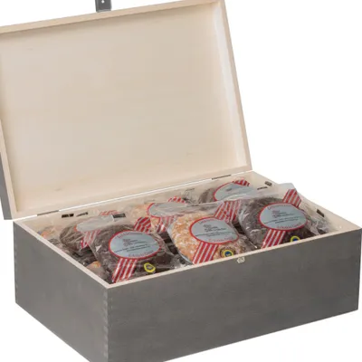 Produktbild von Eckstein Nürnberger Elisen-Lebkuchen · 45 Stück · 3375g · Holztruhe