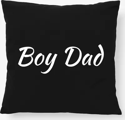 Produktbild von Huuraa Kissen Boy Dad Schriftzug 40x40cm mit Füllung Black Baumwolle Dekokissen Geschenkidee
