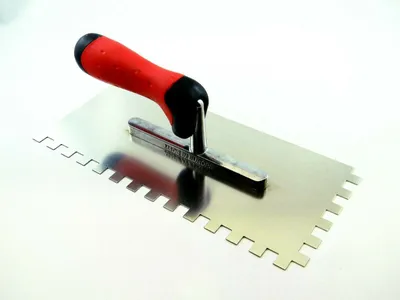 Produktbild von Profi Zahnkelle 10x10 mm Zahnung RF 0,7mm Zahntraufel 280x130mm 2-K Griff ConToo CT029