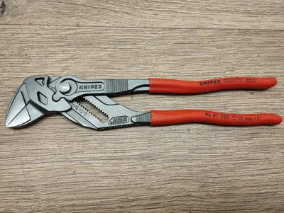 Produktbild von Knipex 86 01 250, Schwarz, Rot, Edelstahl, Schwedische Rohrzange, Rot, 4 cm, Chrom-Vanadium-Stahl, Chrom-Vanadium-Stahl