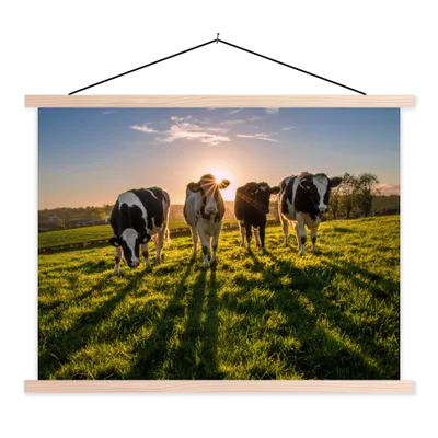 Produktbild von MuchoWow® Textilposter Kühe - Sonne - Gras - Tiere - Bauernhof 60x45 cm mit holzfarbenen Rahmen - Bild