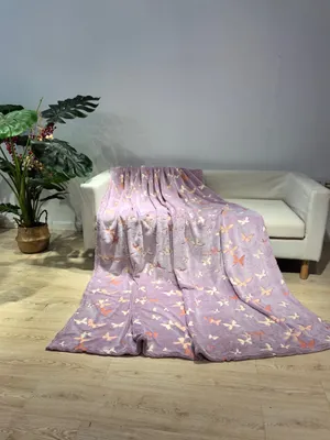 Obrázok produktu pre Svietiaca deka mikroflanel MOTÝLCI 150x200 cm fialová