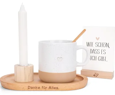 Immagine prodotto di Set regalo "Grazie di tutto" con vassoio inciso, tazza, cucchiaino, candela e portacandela