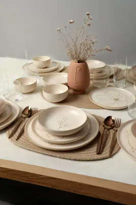 Produktbild von Keramika Geschirrset - Taupe Bloom Nordıc - 24 teilig - 6 Personen - Steingut