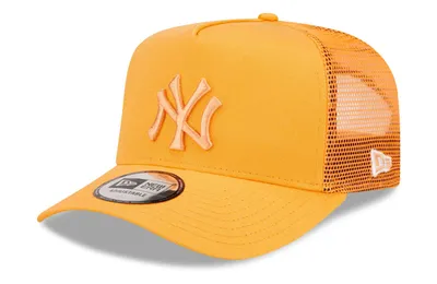 Produktbild von New Era Trucker Cap New York Yankees League Essential neon orange