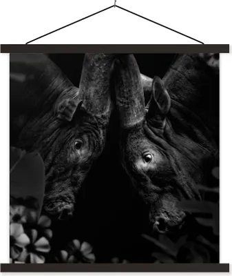 Produktbild von MuchoWow® Textilposter Blumen - Kuh - Dschungel - Schwarz - Weiß 60x60 cm mit schwarzem Rahmen - Posteraufhänger