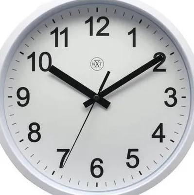 Imagen del producto de Reloj de pared blanco y robusto, de 25,5 cm de diámetro, con números claros