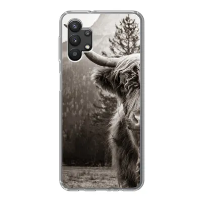 Produktbild von MuchoWow® Handyhülle Schutzhülle Hülle für Samsung Galaxy A32 5G Scottish Highlander - Stier - Schwarz - Weiß Silikon Softcase Handy Hülle - Softcase
