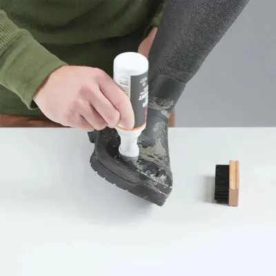 Zdjęcie produktu dla GearAid "Revivex" spray do pielęgnacji butów gumowych 120 ml