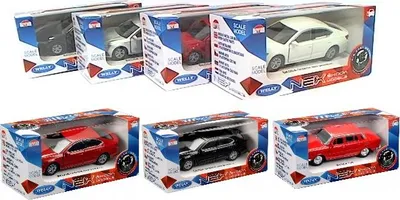 Zdjęcie produktu dla Model 1:34, ŠKODA FAVORIT, kremowy