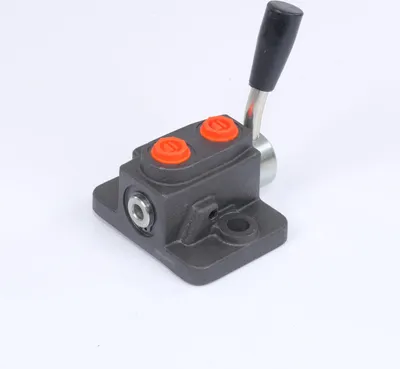 Produktbild von 1860100M95 - Hydraulikventil / Handsteuerventil für Massey Ferguson 3-Wege
