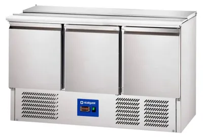 Productafbeelding van Saladette met 3 deuren, geschikt voor 4 GN 1-1 bakken, met statische koeling