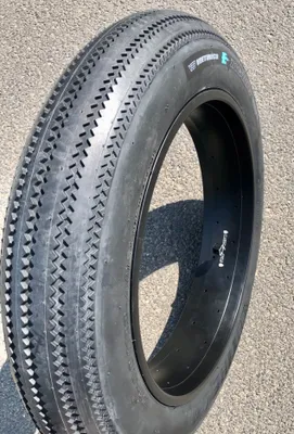 Produktbild von 204 Reifen Zig Zag 20 x 4.0  B-Proof