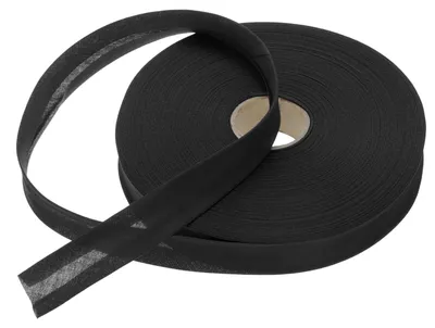 Obrázok produktu pre Čierna lepiaca páska na šitie a patchwork (25 metrov)