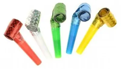 Image de Trompette holographique 4 cm Mélange de couleurs 5 pièces par paquet pour les fêtes