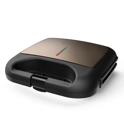 A product shot of a closed sandwich toaster.