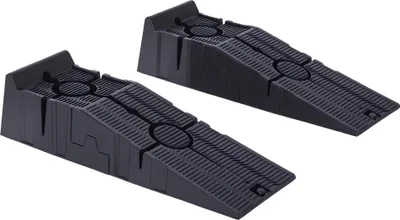 Image de Rampes d'accès pour voitures - Lot de 2 rampes en plastique - Capacité de charge 3 t - Pour voitures particulières et petites camionnettes - 91 × 30 × 21 cm - Noir