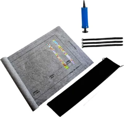 Produktbild von Tragbare Puzzlematte aus Filz, das perfekte Werkzeug zum Puzzeln.