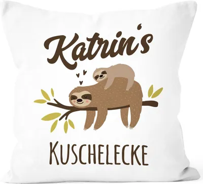 Produktbild von Kissen-Bezug eigener Name Mama´s / Papa´s / Oma´s / Opas´s / Kuschelecke Faultier personalisierbare MoonWorks® Personalisierbar weiß unisize