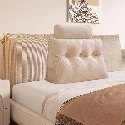 Produktbild von Ergonomisches Dreieckskissen mit Rollkissen und abnehmbarem Bezug