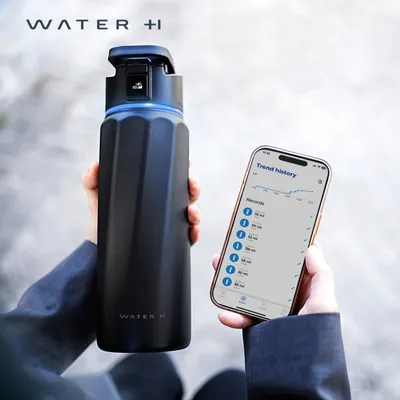 Produktbild von WaterH Boost Smart Trinkflasche 946ml Schwarz