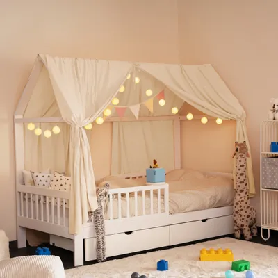 Produktbild von HOME DELUXE - Kinderbett Deko Set VELINDO - Farbe: Creme, inkl. Wimpelkette, Vorhang und LED Lichterkette I Kinderbett Deko, Kinderzimmer Dekoration