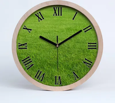 Produktbild von Holzuhr 20fi cm wanduhr - schwarze Spitzen - grünes Gras