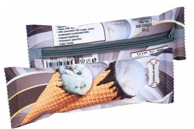 Imagen del producto de Estuche para bolígrafos, 23x8x2,5 cm - Forma de cono - Para fans