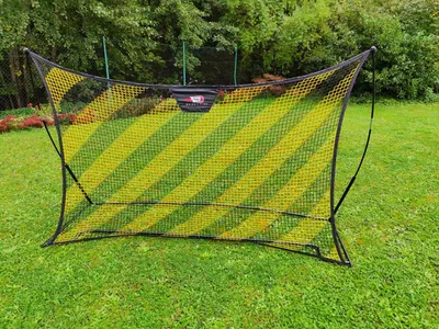 Obrázok produktu pre Odrazová sieť 240 x 150 cm - ideálna na hranie futbalu + lopta