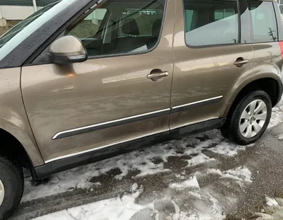Obrázok produktu pre Škoda Yeti - CHROM-SEITENTENTURLEISTEN