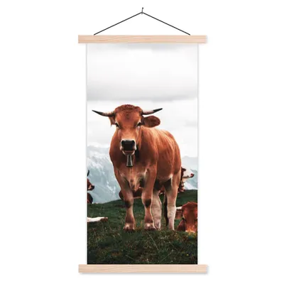 Produktbild von MuchoWow® Textilposter Tiere - Kuh - Berg 60x120 cm mit holzfarbenen Rahmen - Holz
