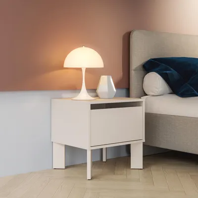 Produktbild von Forte TAHOE Nachtschrank 50, minimalistischer Nachttisch mit Schublade und diagonal gesetzten Beinen, Schlafzimmer, Holzwerkstoff, Kaschmir Beige, 48,2 cm breit x 47,5 cm hoch x 41,4 cm tief