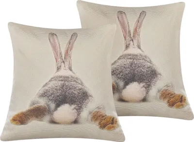 Produktbild von BELIANI Dekokissen Mehrfarbig 45 x 45 cm Polsterbezug mit Füllung 2er Set Kaninchenmotiv Kinderkissen Wohnzimmer Schlafzimmer Modernes Design