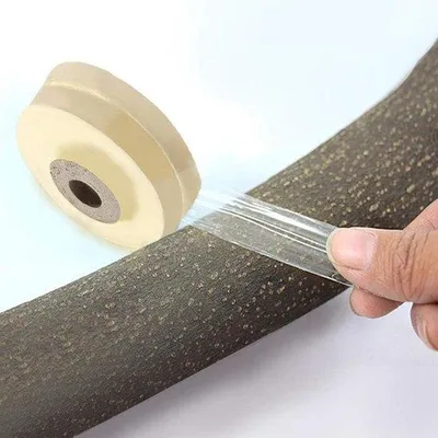 Obrázek produktu pro Samolepicí ochranná páska 3 cm, průhledná, pro ovocné stromy
