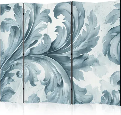 Produktbild von 5-teiliger Doppelseitiger Vlies Paravent - Stone Baroque Ornaments in Light Shades of Gray and Blue 225x172 cm f-H-10019-z-b