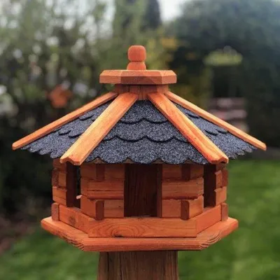 Produktbild von Famanu Vogelhaus M bis XL, Futterhaus, Vogelhaus mit oder ohne Ständer in Braun mit Rot, Grün oder Blau, M ohne Ständer, Blau/Braun