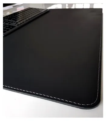 Produktbild von Schreibtischunterlage aus echtem Leder 70 x 50 cm schwarz mit silbergrauer Naht