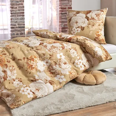 Produktbild von Traumschlaf Mako-Satin Bettwäsche Rosi beige 135x200 cm + 80x80 cm