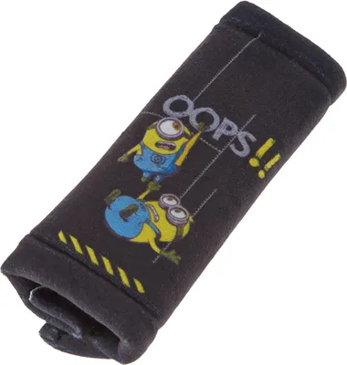 Produktbild von HiTS4KiDS – Gurtpolster Auto für Kinder – Schulterpolster passend für Sicherheitsgurt & Rucksack – Gurtschutz für mehr Komfort auf der Reise – Gurtschoner für Jungen (Minions)
