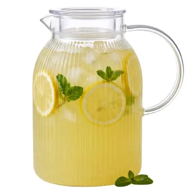 Produktbild von Wasserkrug mit Deckel 1,6L - Transparente Kunststoff Karaffe für Saft und Limonade