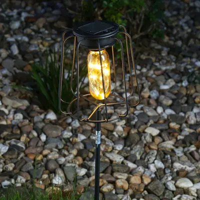 Produktbild von LED Solarleuchte Gitter Optik - Gartenstecker - warmweiße LED - H: 49,5cm - Metall - schwarz - eckig