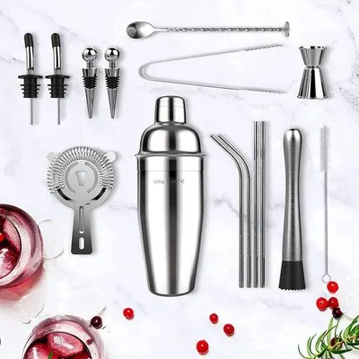 Image de Verres à cocktail haut de gamme pour les cocktails d'été et les barbecues