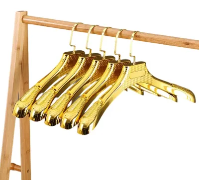 Zdjęcie produktu dla Wieszaki Kleerhangers Antislip - 5 sztuk, składane - oszczędzają miejsce - do ciężkich ubrań - trwałe - idealne do płaszczy, garniturów i sukien - wieszaki