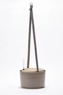 Produktbild von Plastia | Hängender Pflanzkübel Berberis 30x20 cm - Grau - Selbstbewässernd - Ideal für Balkon und Garten