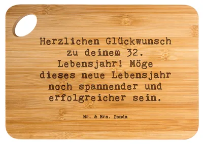 Produktbild von Mr. & Mrs. Panda Schneidebrett Spruch 32. Geburtstag - Transparent - Geschenk, Frühstücksbrettchen, Holzbrett, Brett, besondere Geschenke, Frühstücksbrett, Botschaft